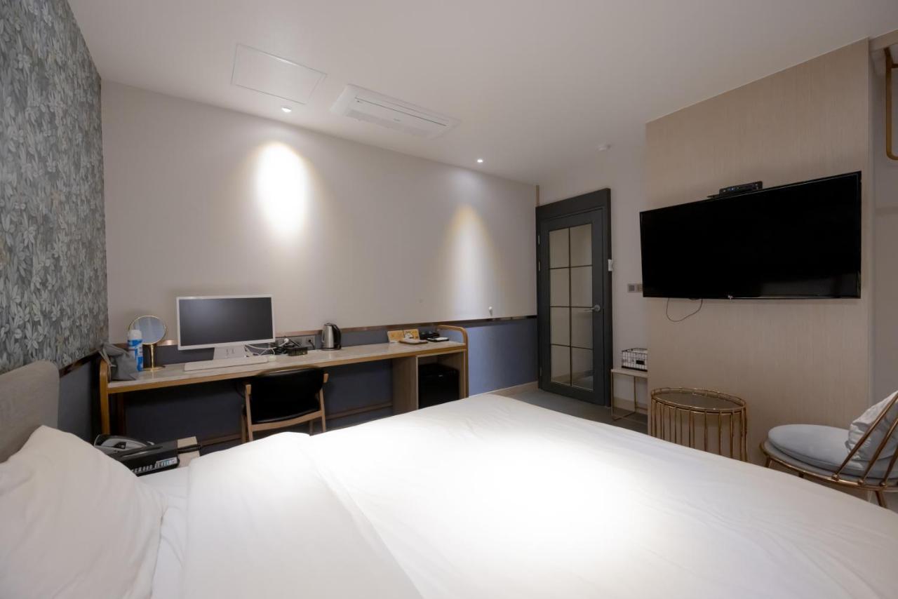 Hound Hotel Seomyeon-Beomcheon Pusan Exteriér fotografie