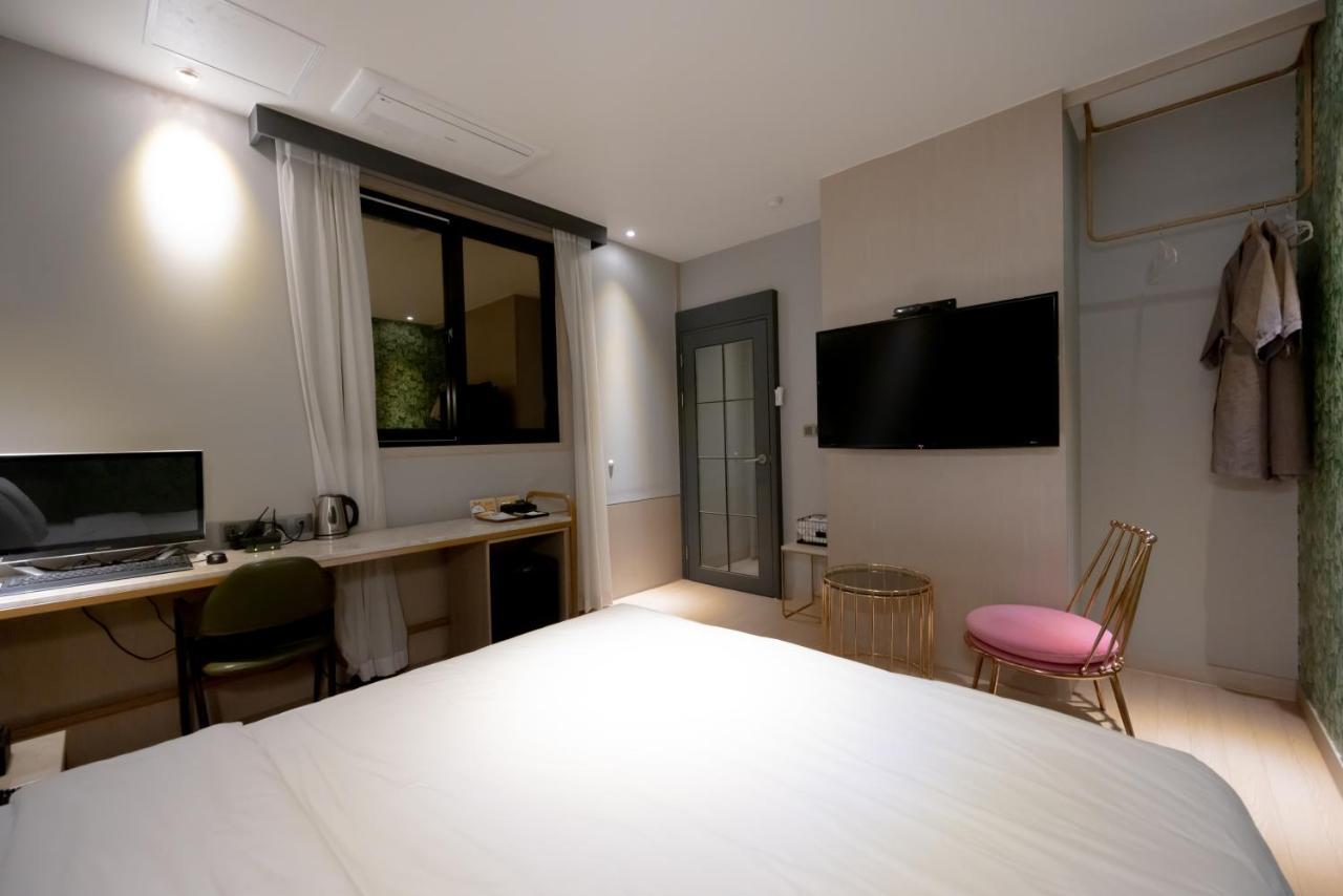 Hound Hotel Seomyeon-Beomcheon Pusan Exteriér fotografie