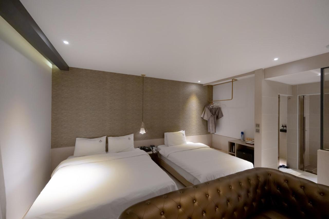 Hound Hotel Seomyeon-Beomcheon Pusan Exteriér fotografie