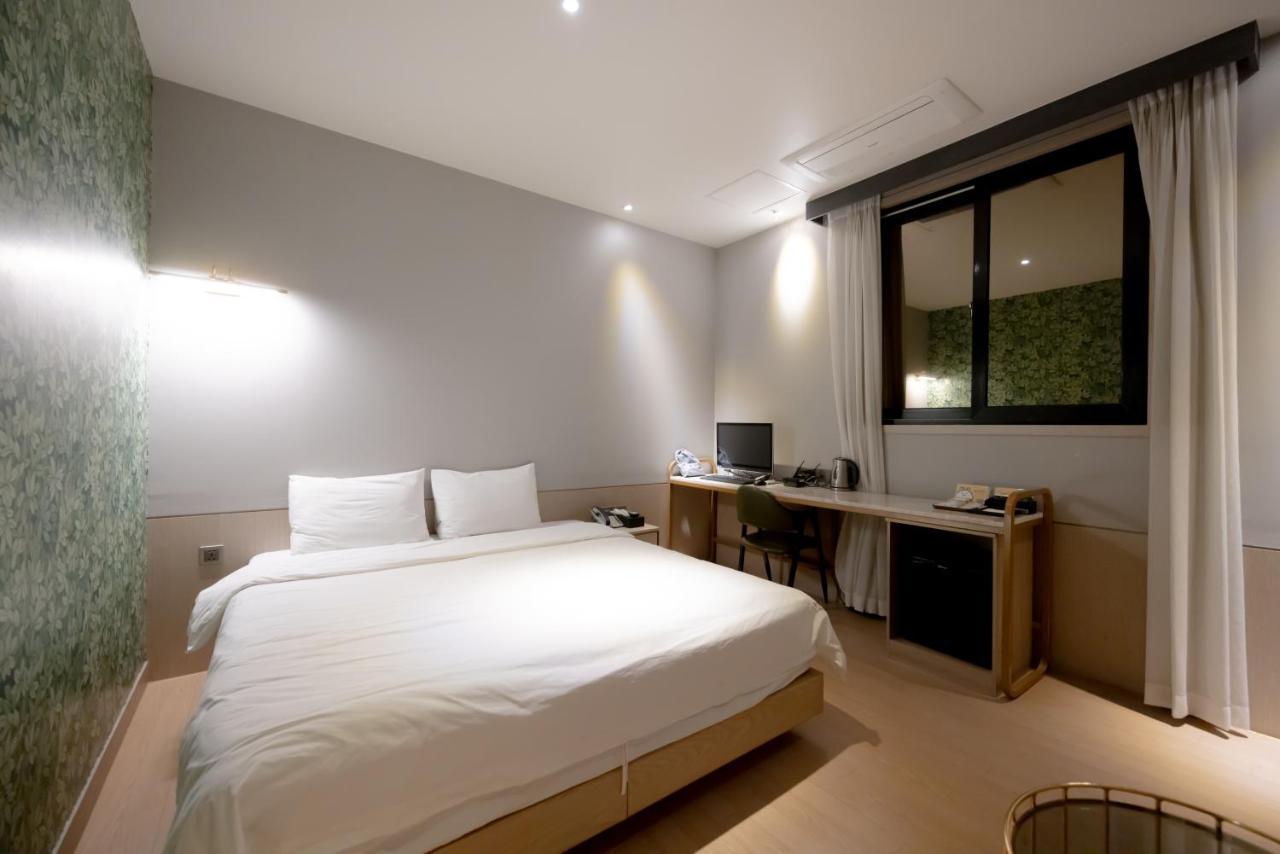 Hound Hotel Seomyeon-Beomcheon Pusan Exteriér fotografie